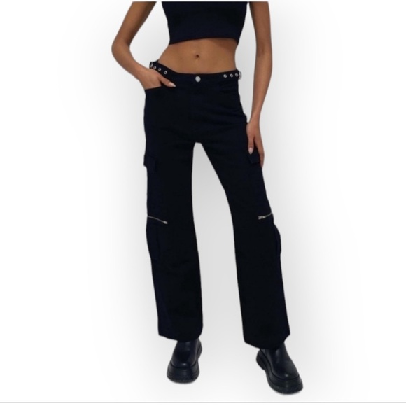 WeWoreWhat Utility Straight Black Cargo Jeans - Picture 2 of 7